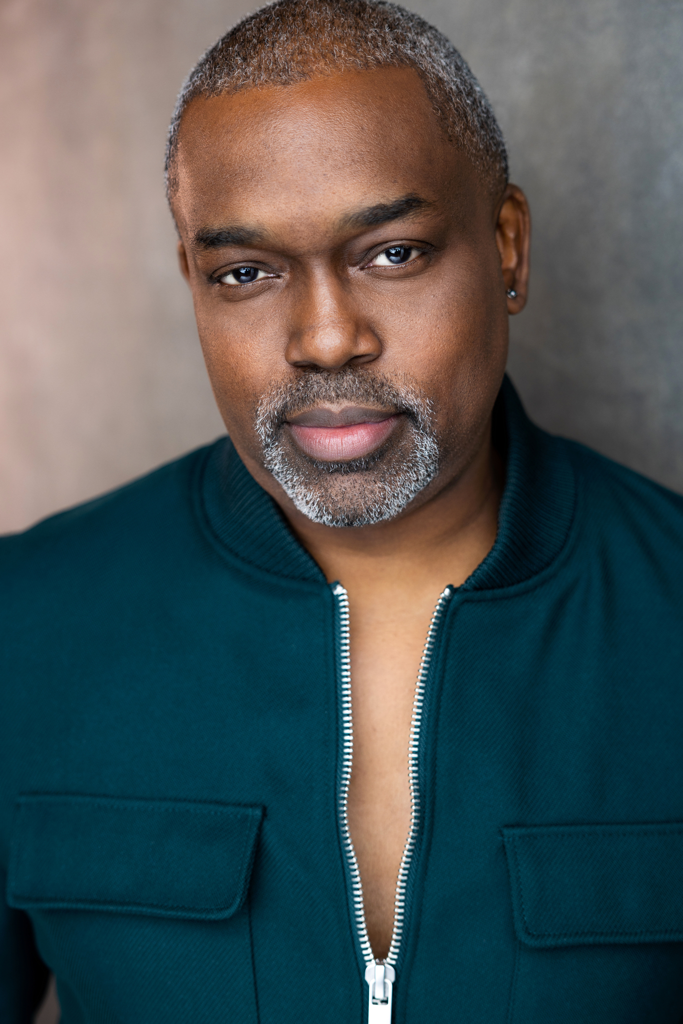 Kerwin Thompson Headshot